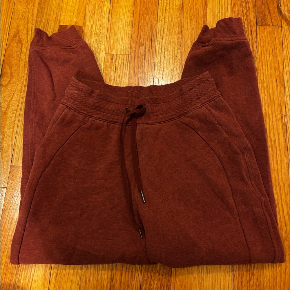 Lululemon joggers